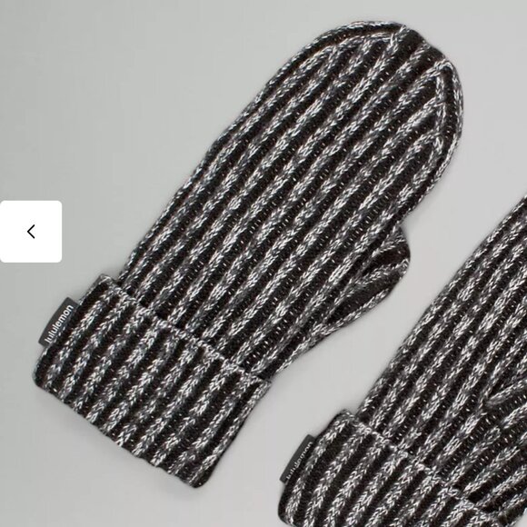 Lululemon | Women's Textured Fleece-Lined Knit Mittens NWT - Picture 4 of 4